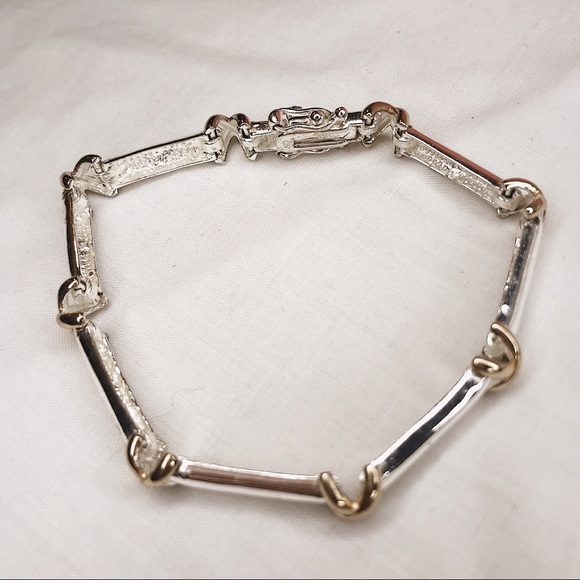 Silver Tinted Link Bracelet with X Shaped Links - Picture 1 of 4